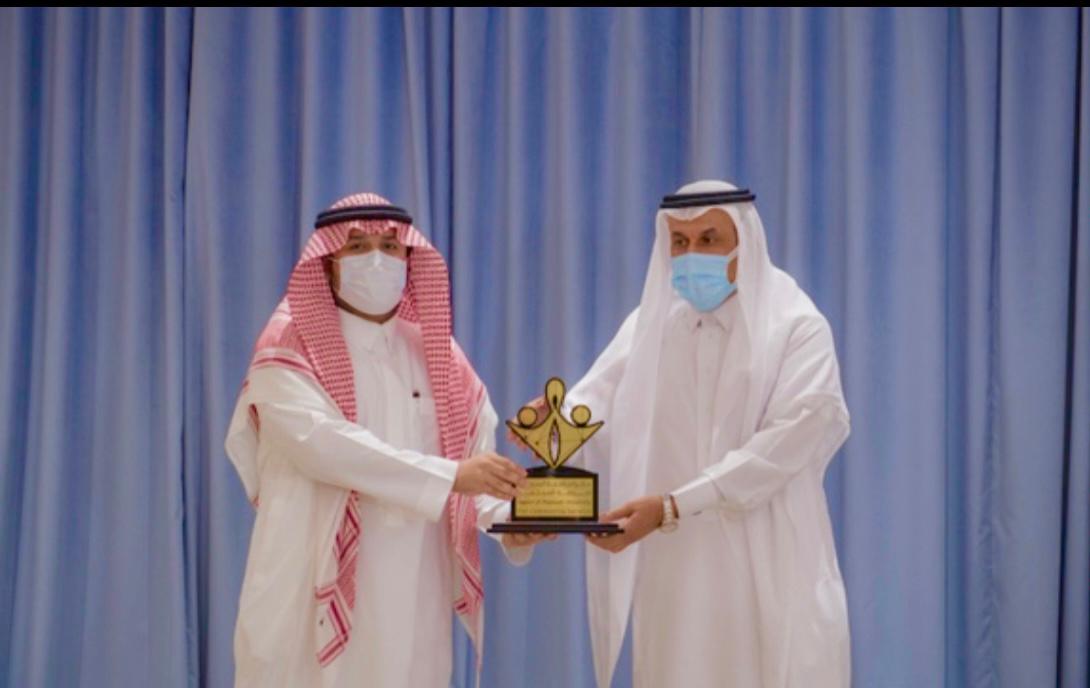 عمادة شؤون المكتبات تحصل على المركز الثاني بجائزة جامعة المجمعة لخدمة المجتمع