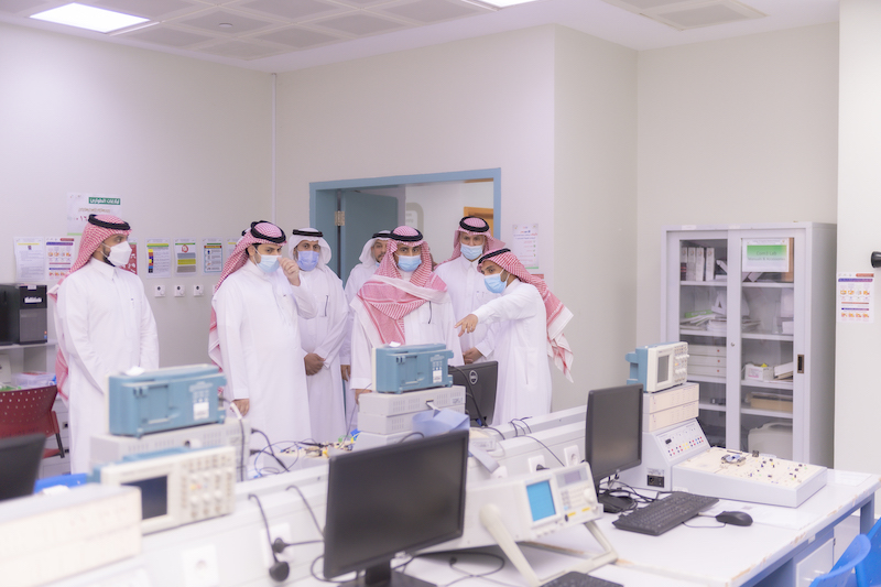 جامعة المجمعة