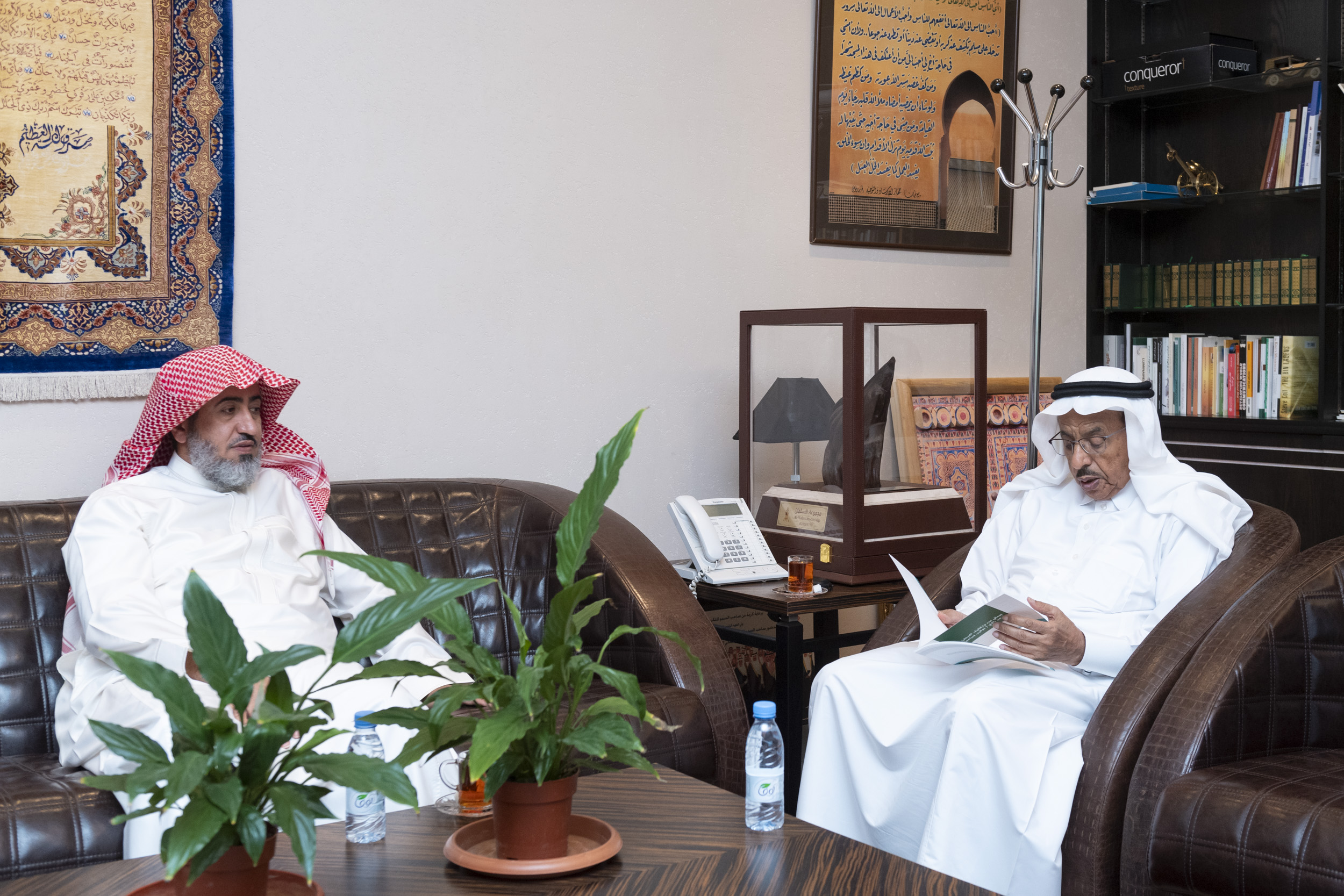 مؤسسة أبراهيم السلطان الخيرية تواصل دعمها للمركز 
