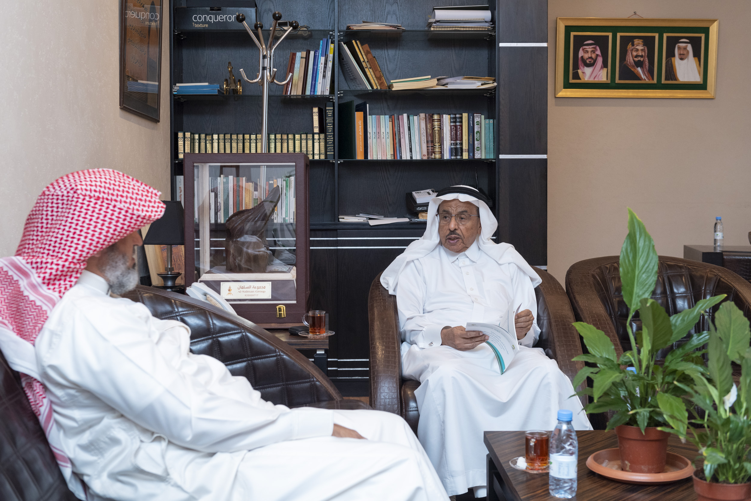 مؤسسة أبراهيم السلطان الخيرية تواصل دعمها للمركز 