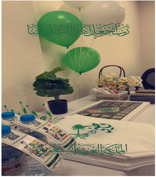 مشاركة مكتبة كلية العلوم والدراسات الإنسانية بالغاط باليوم الوطني السعودي (91)