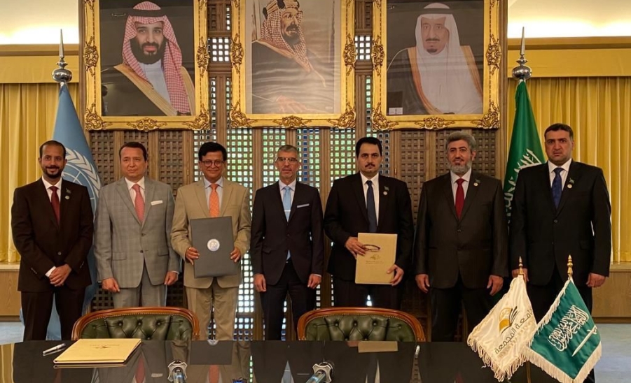 الجامعة توقع اتفاقية خدمات مع معهد الأمم المتحدة للتدريب وال…
