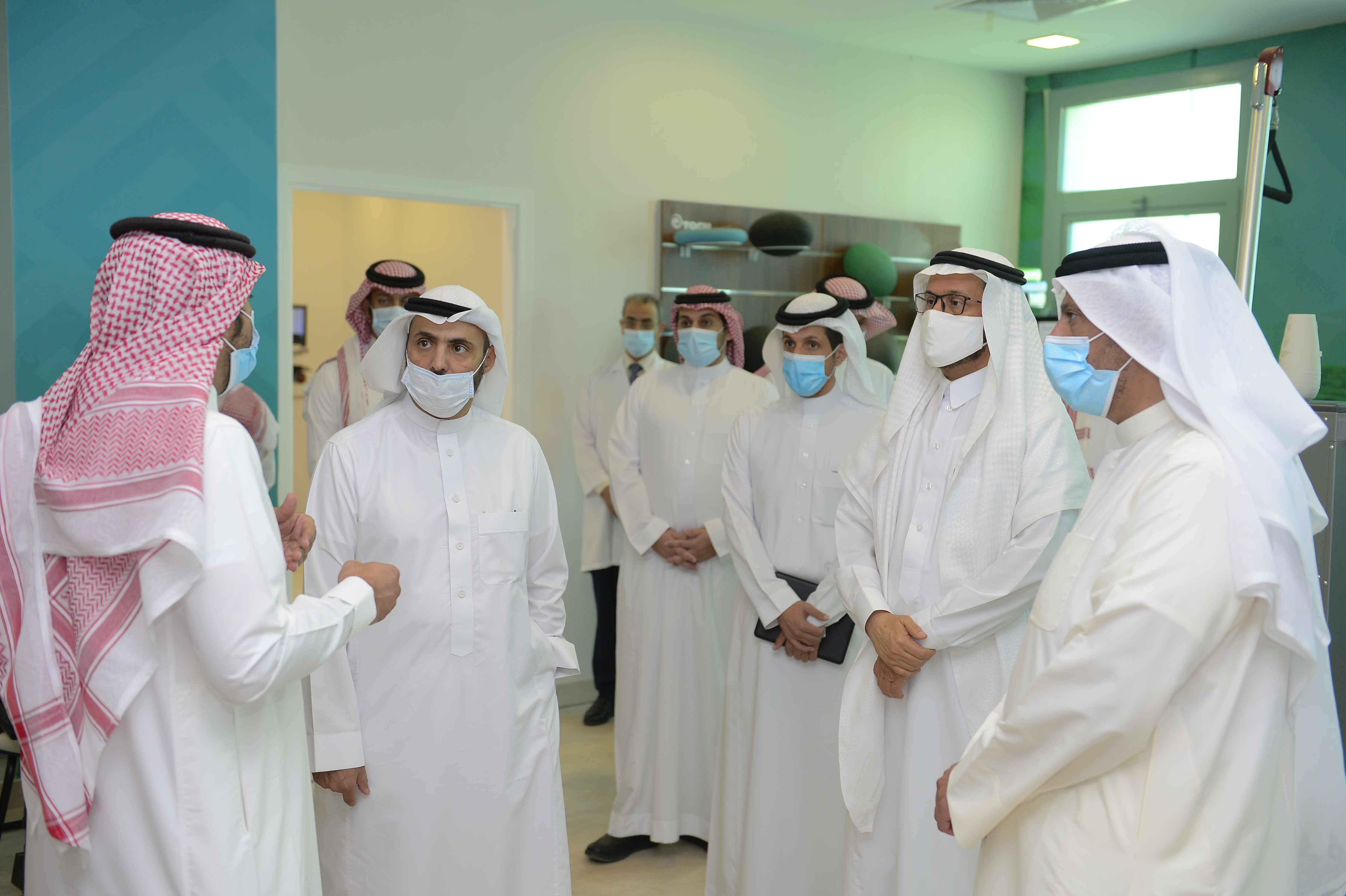 وفد من جامعة القصيم يزور الجامعة .