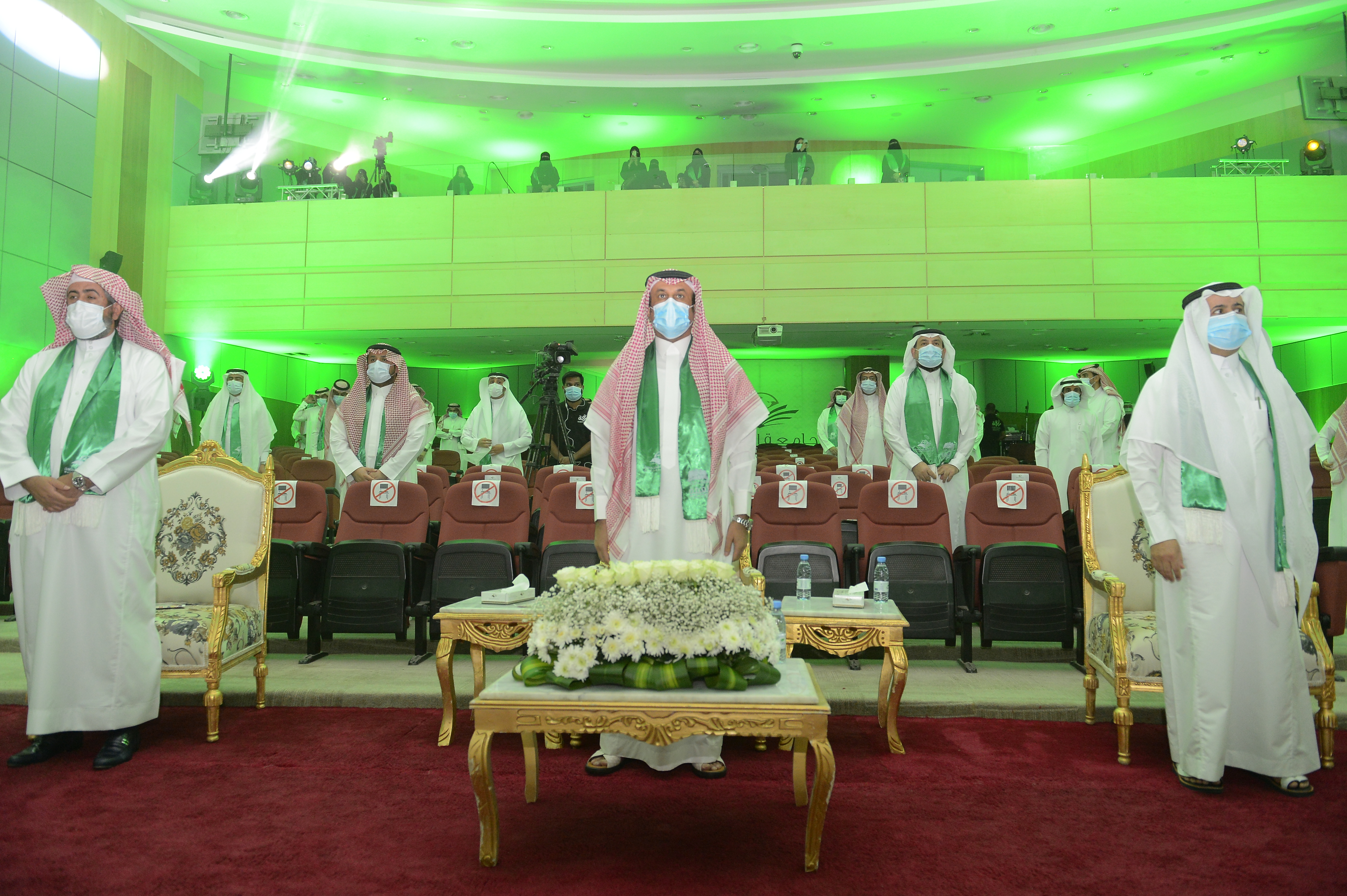 الجامعة تحتفل بمناسبة ذكرى اليوم الوطني التسعين .