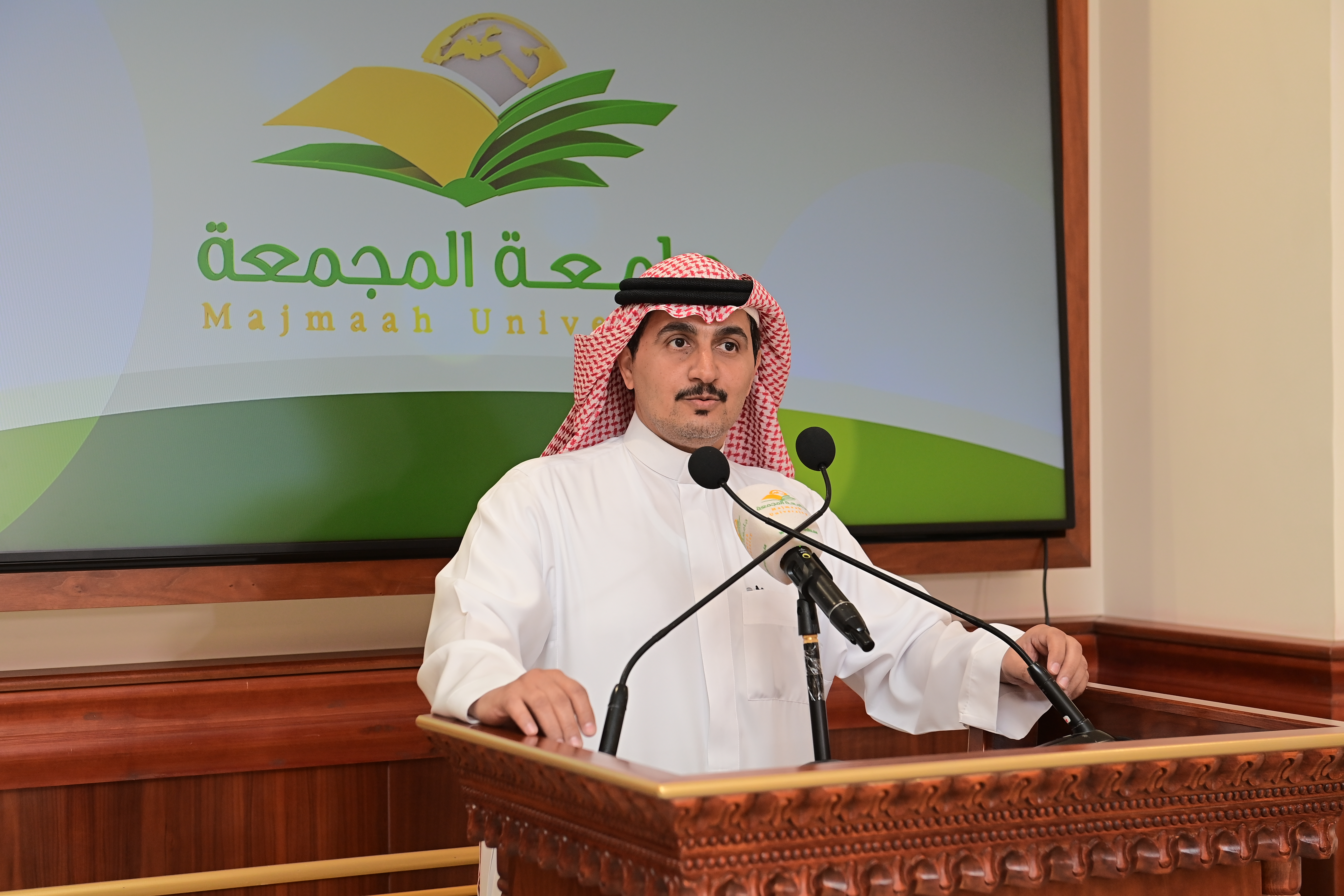 استقبال منسوبي الجامعة لسعادة الأستاذ الدكتور صالح بن عبدالل…