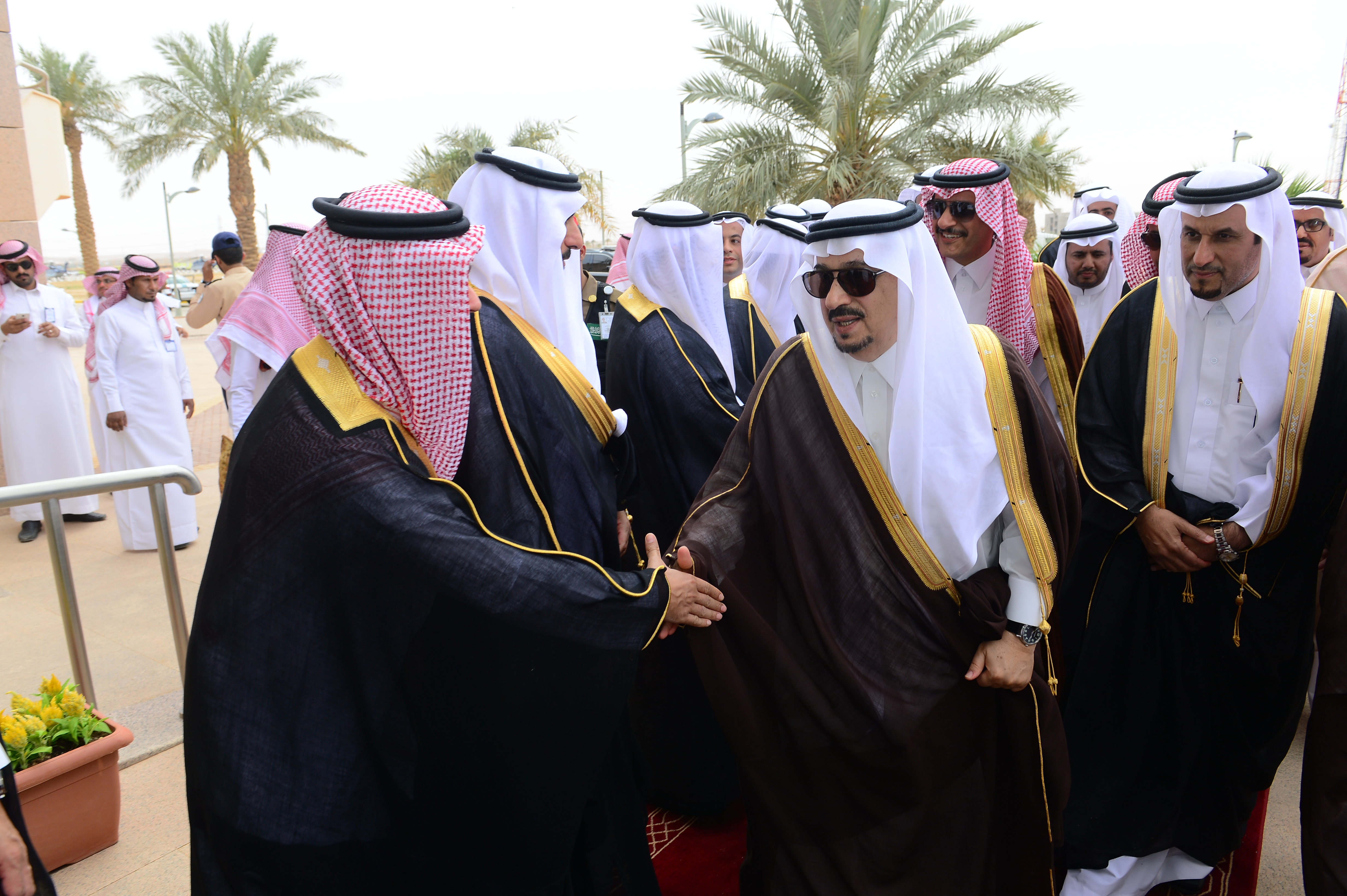برعاية وتشريف أمير منطقة الرياض ، الجامعة تحتفي بتخريج الدفع…