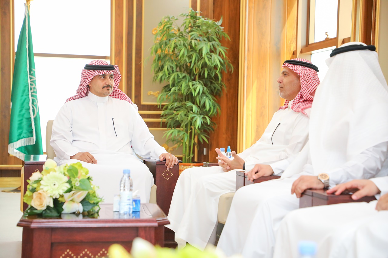 جامعة المجمعة 