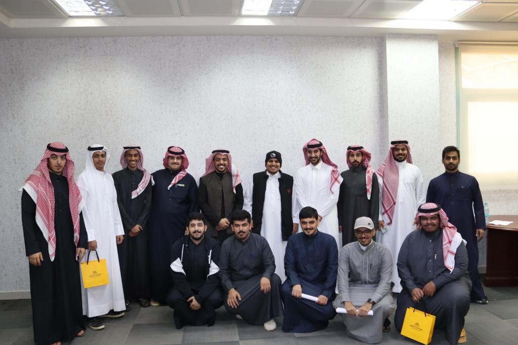 مسابقة المشاريع والأبحاث الطلابية