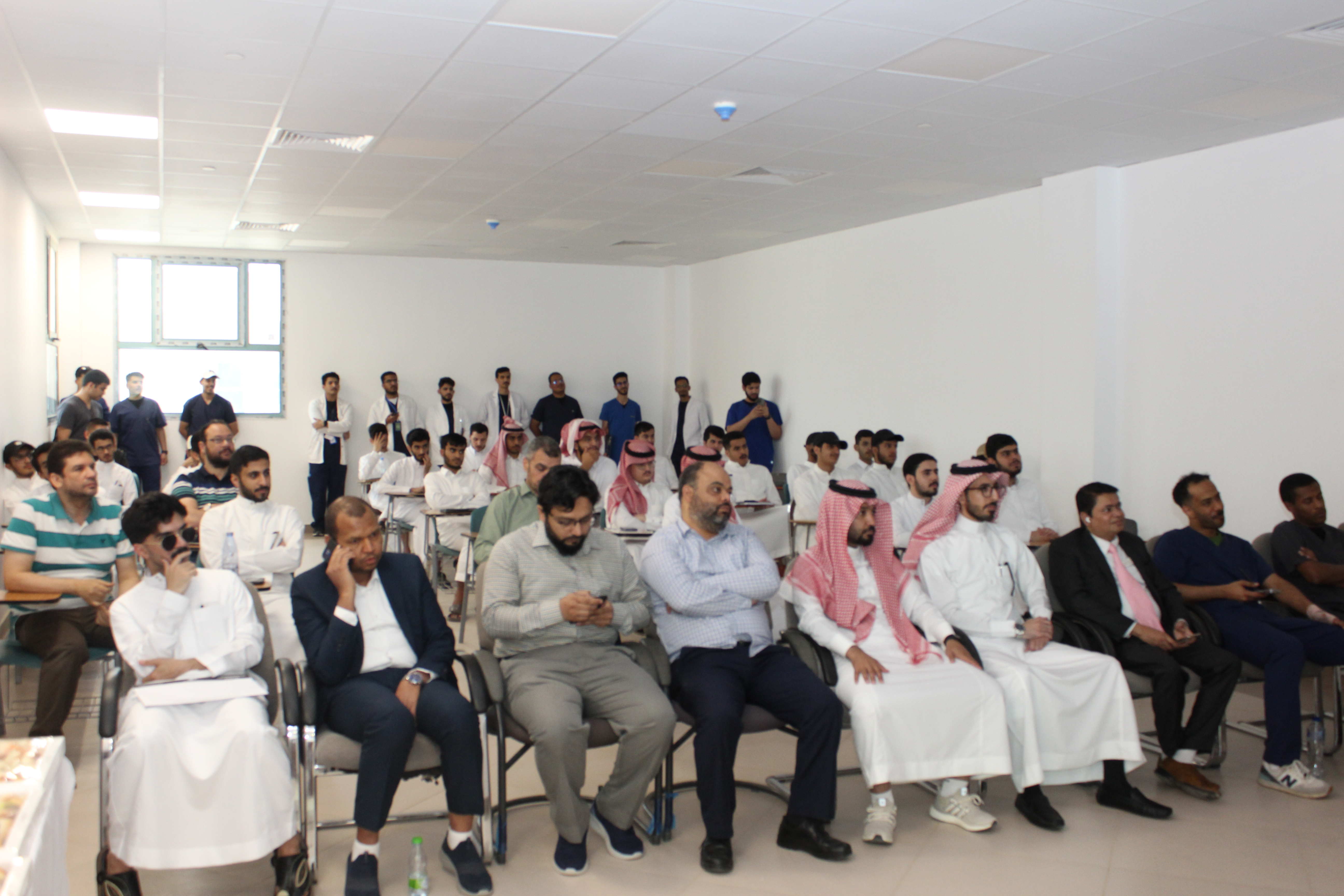 "ورشة عمل سرطان الرئة" بكلية الهندسة
