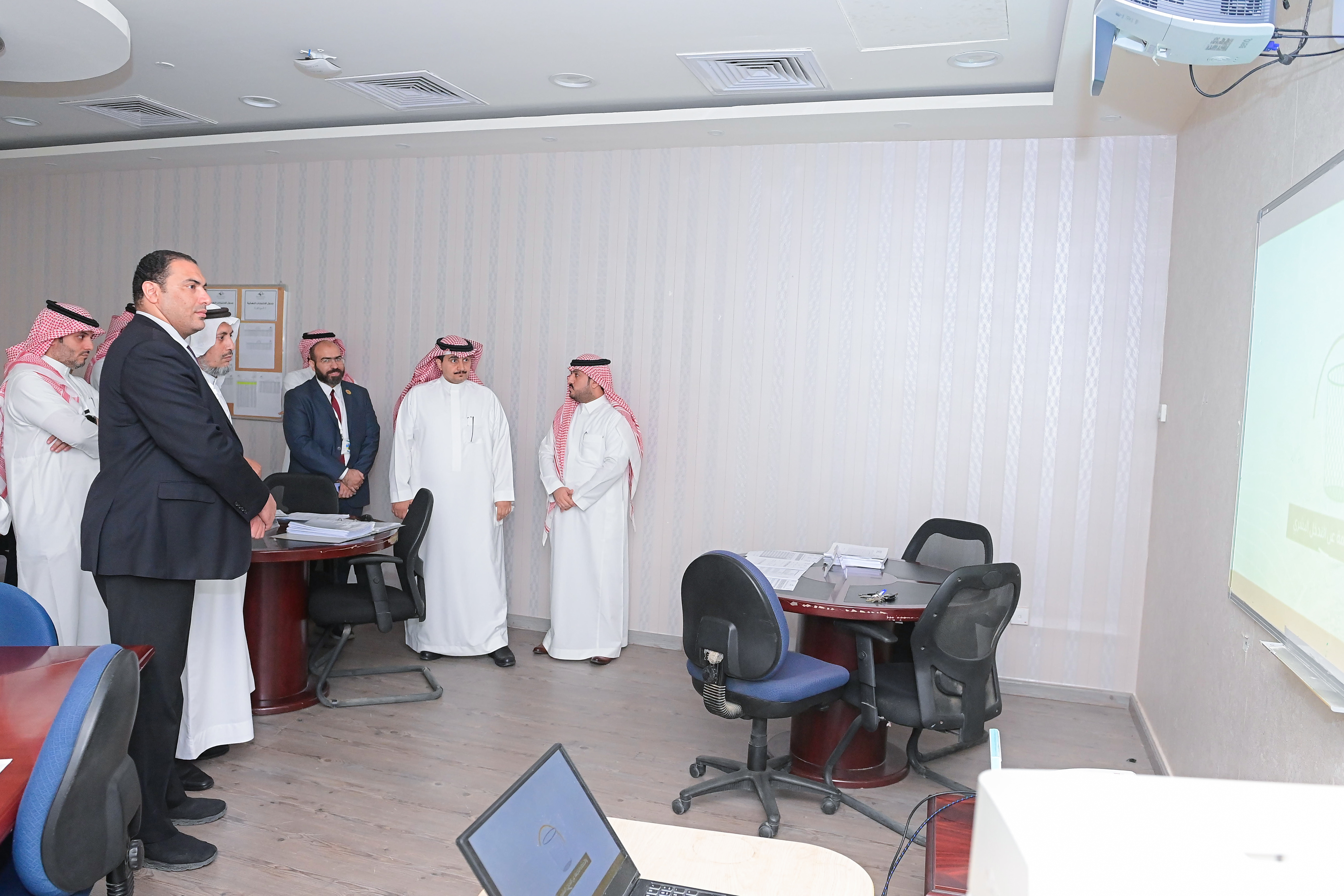 جامعة المجمعة 