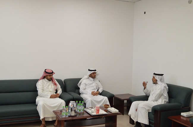 وكيل الجامعة للشؤون التعليمية زيارات