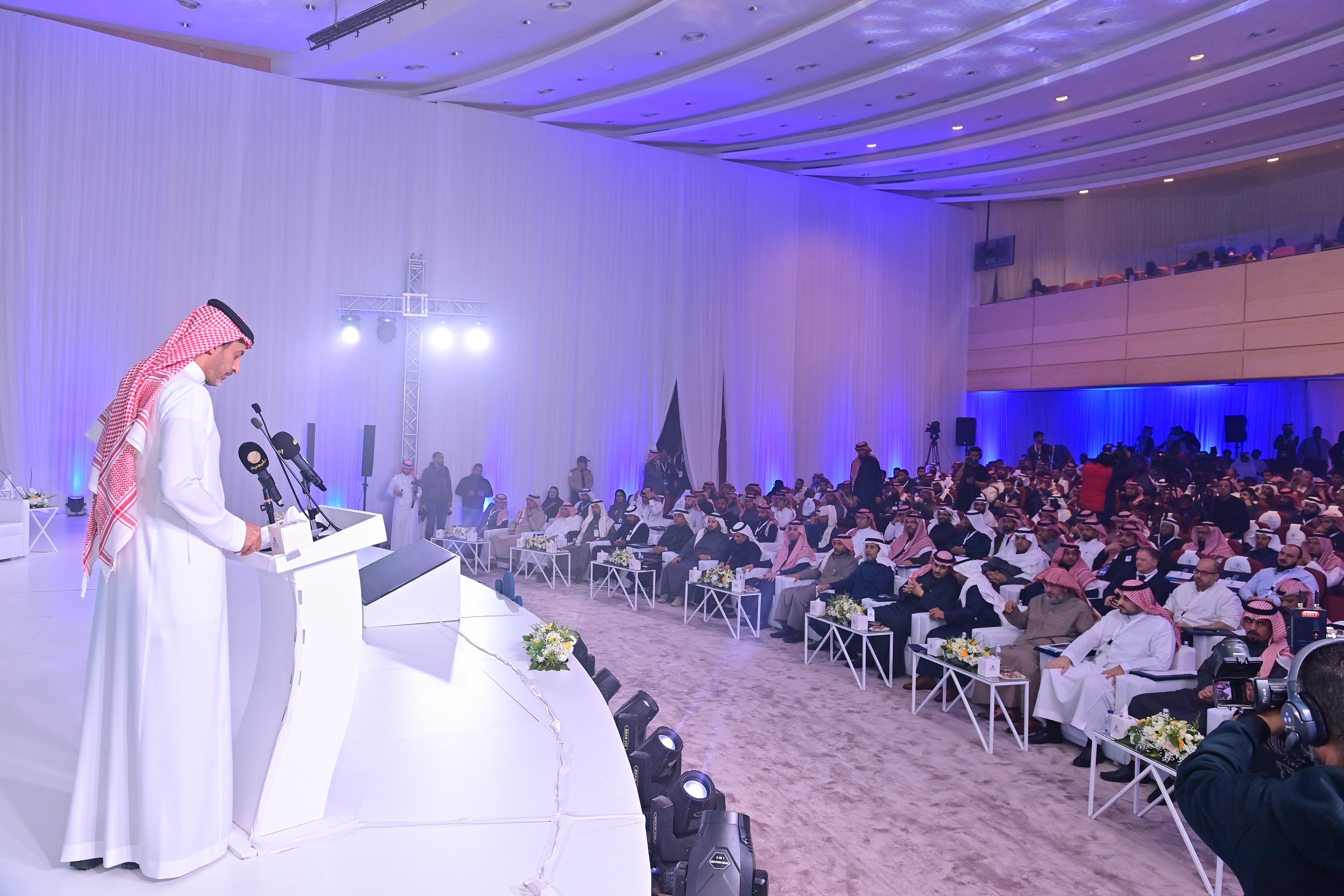 الجامعة تقيم المؤتمر الدولي للتأهيل الطبي والرياضي وإصابات ا…