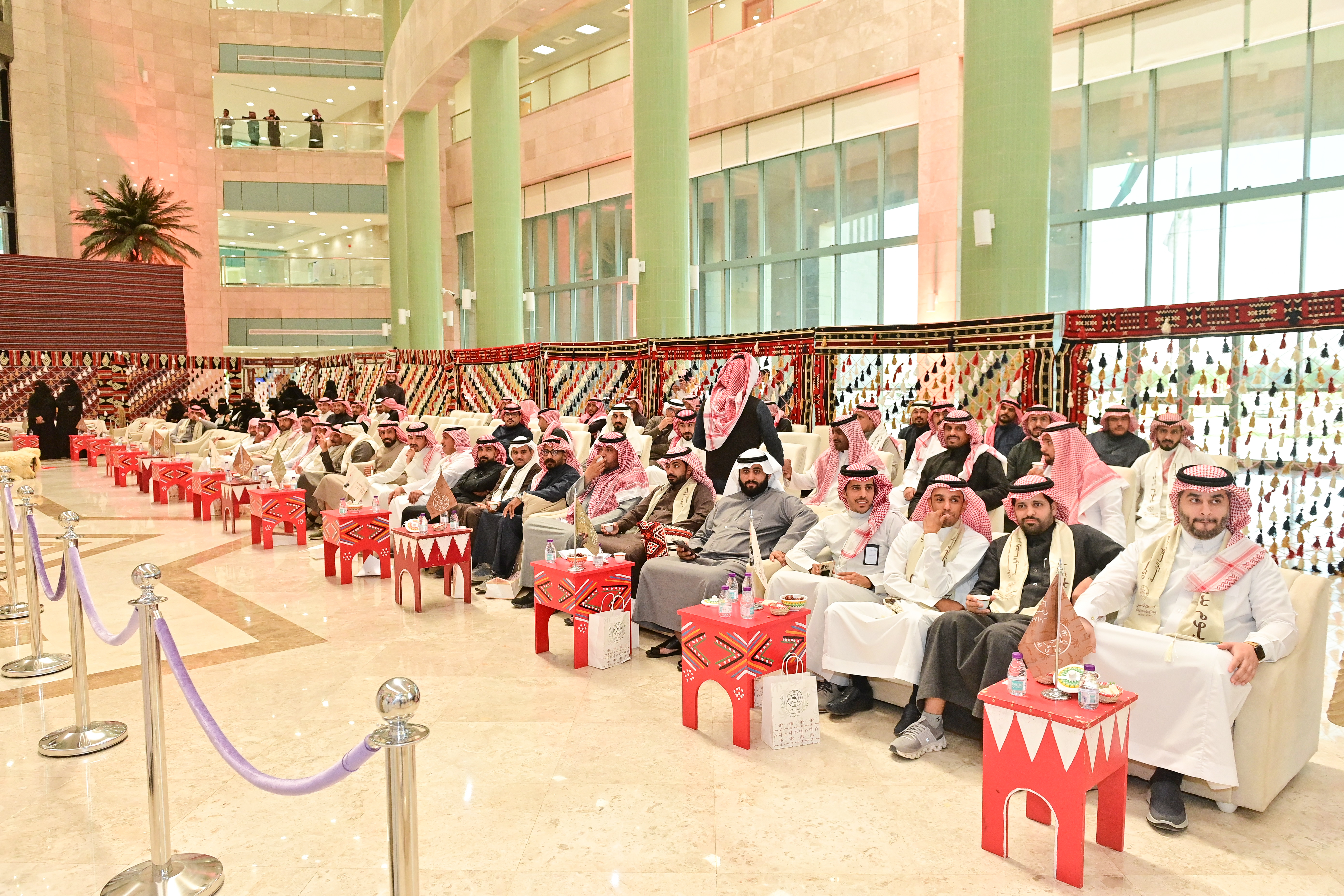 الجامعة تحتفي بيوم التأسيس