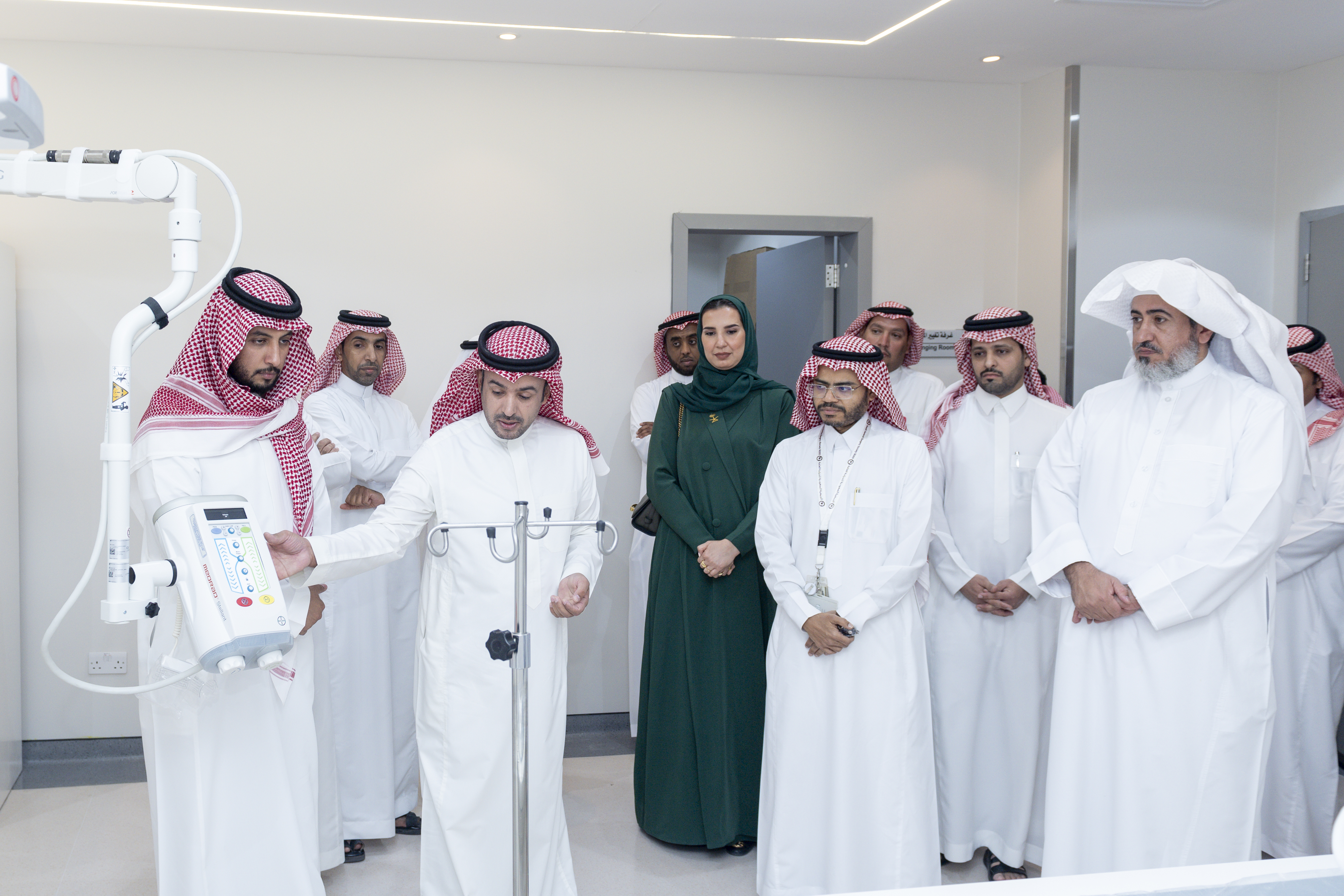 تدشين البرنامج التدريبي لمشروع قسم الاشعة في المركز الطبي الجامعي