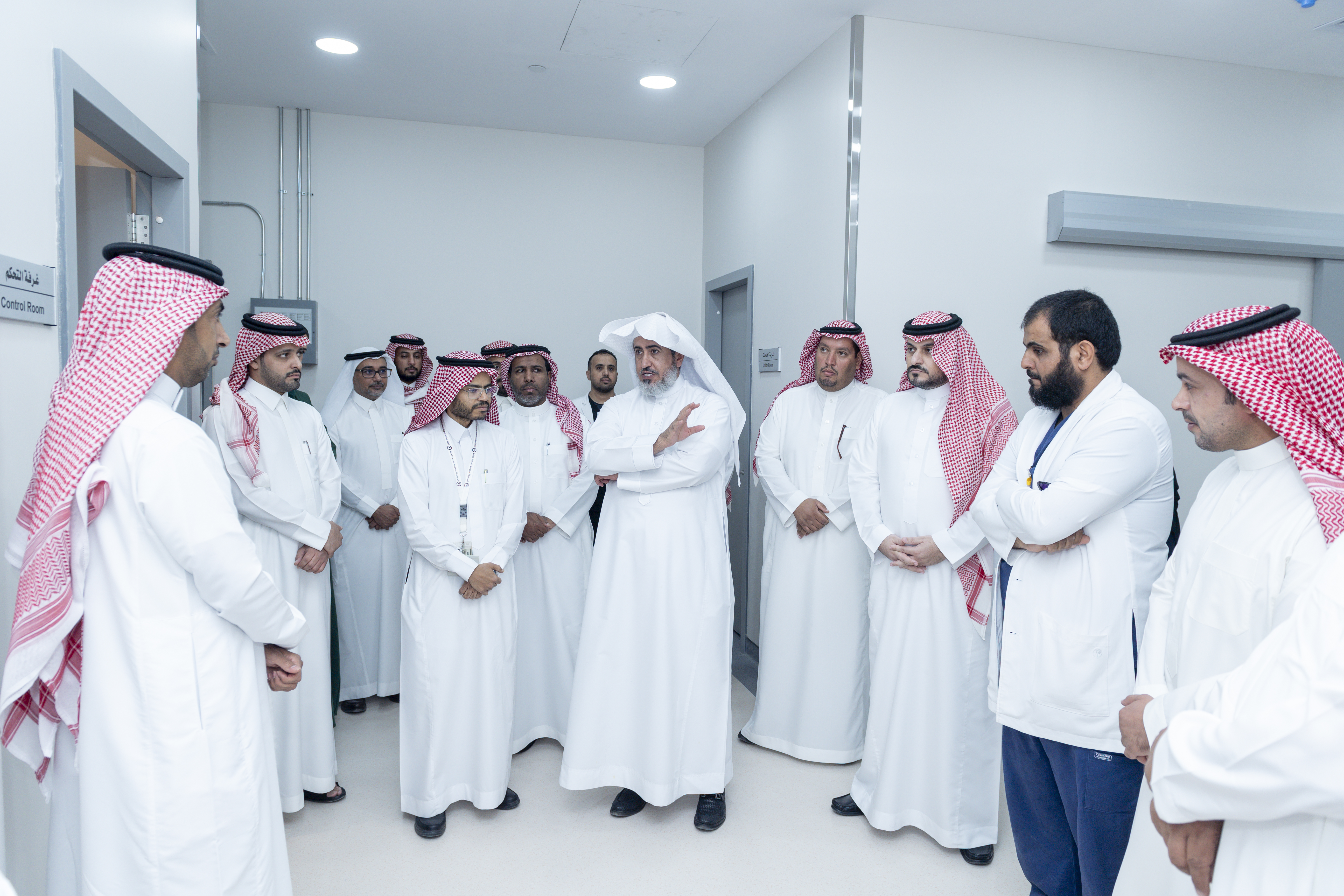 تدشين البرنامج التدريبي لمشروع قسم الاشعة في المركز الطبي الجامعي