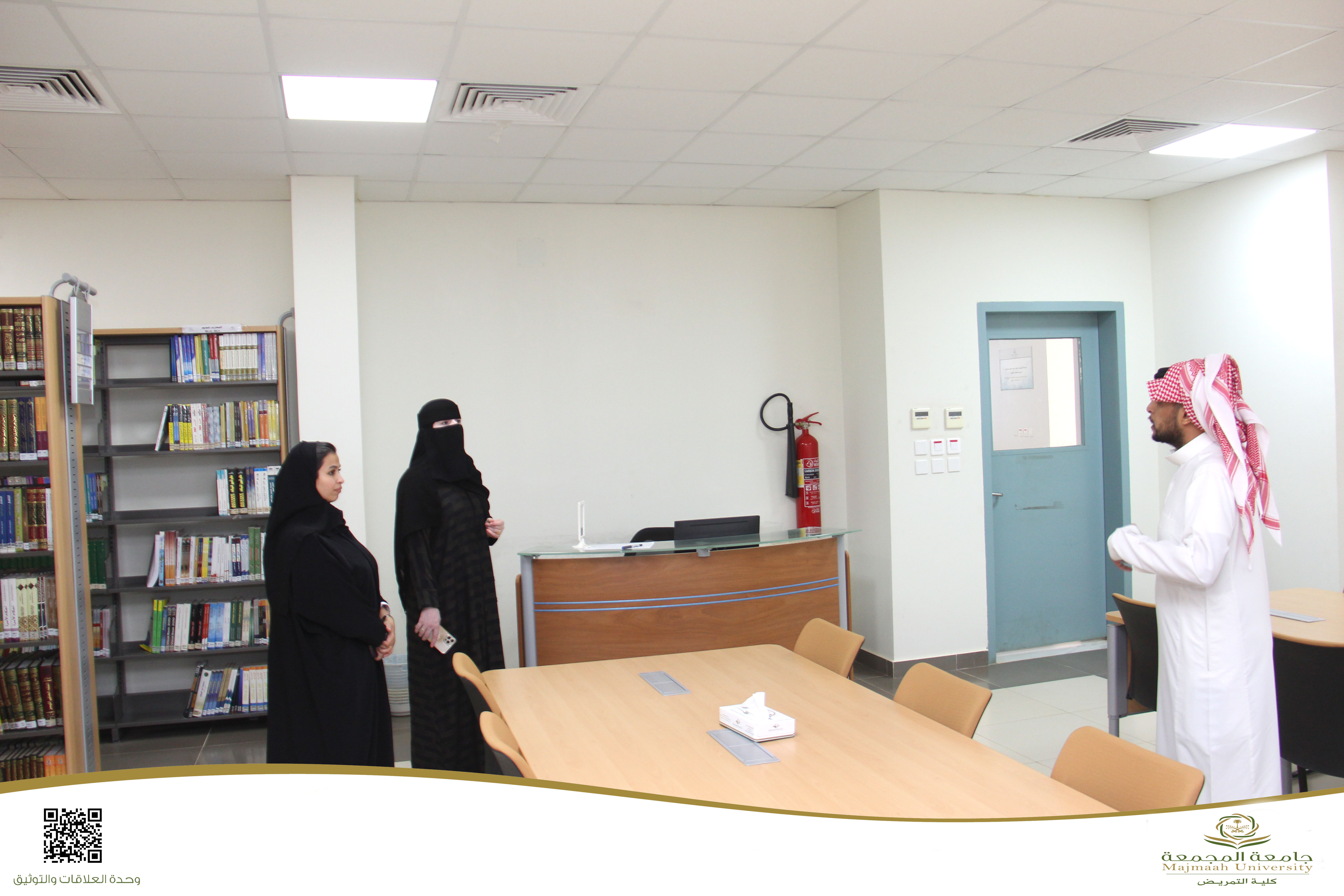 عميد كلية التمريض تستقبل مدير عام الإدارة العامة للمكتبات ومصادر المعرفة بالجامعة