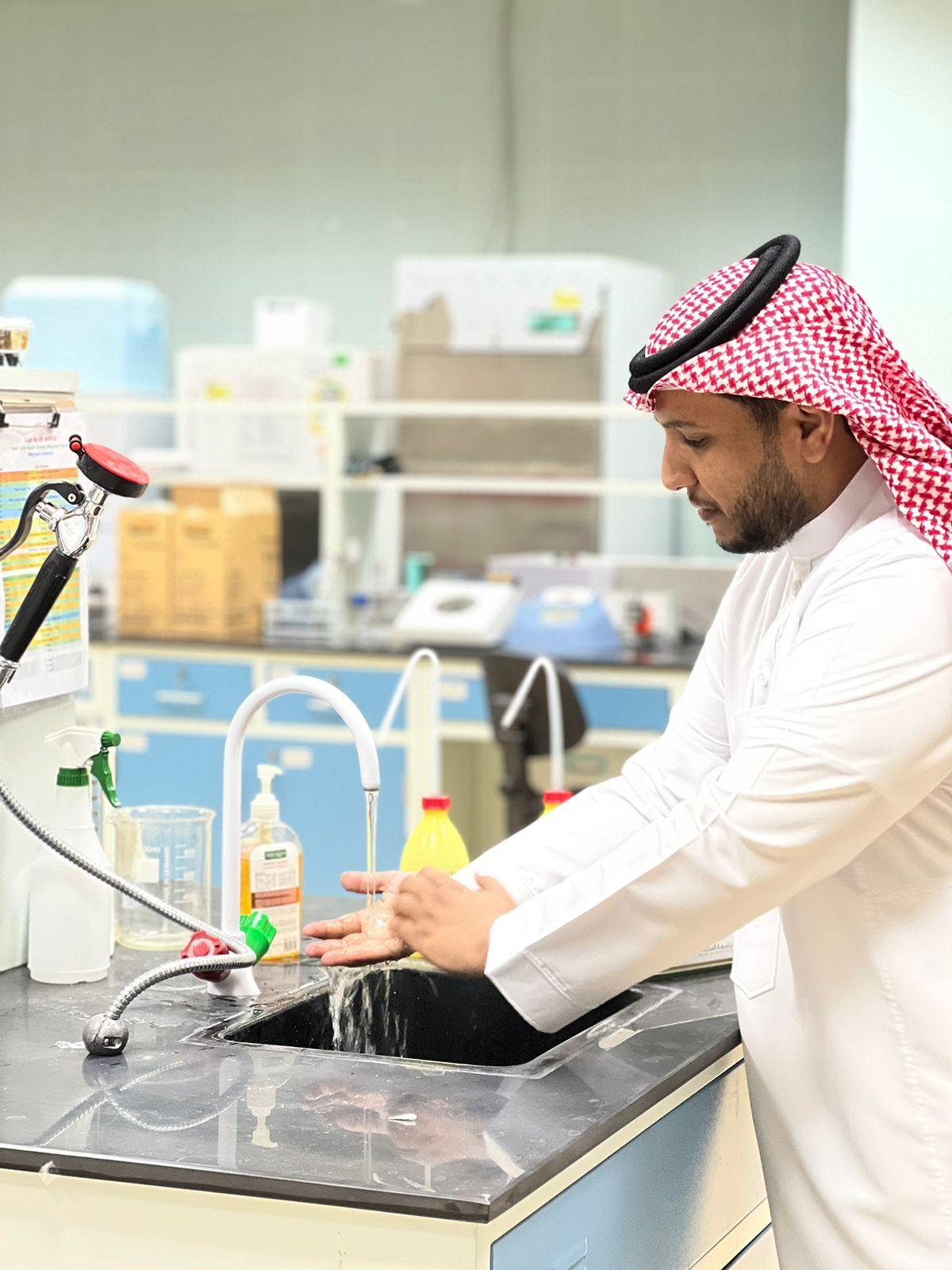 الوبائيات: تُنفذ مبادرة بعنوان " أهمية الوقاية من العدوى في المنشآت الصحية "