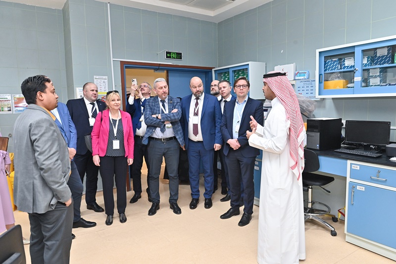 وفدٌ من رؤساء وقيادات الجامعات البولندية يزور الجامعة