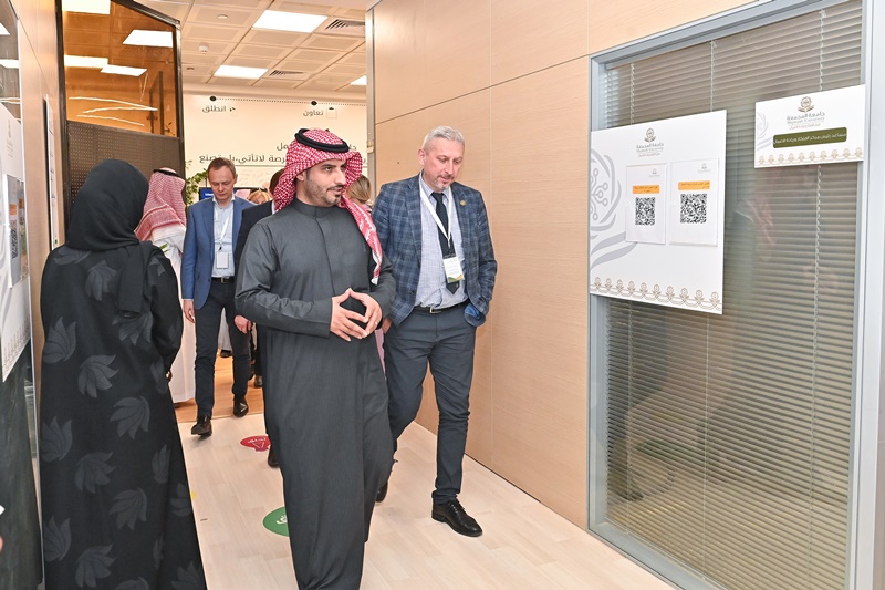 وفدٌ من رؤساء وقيادات الجامعات البولندية يزور الجامعة