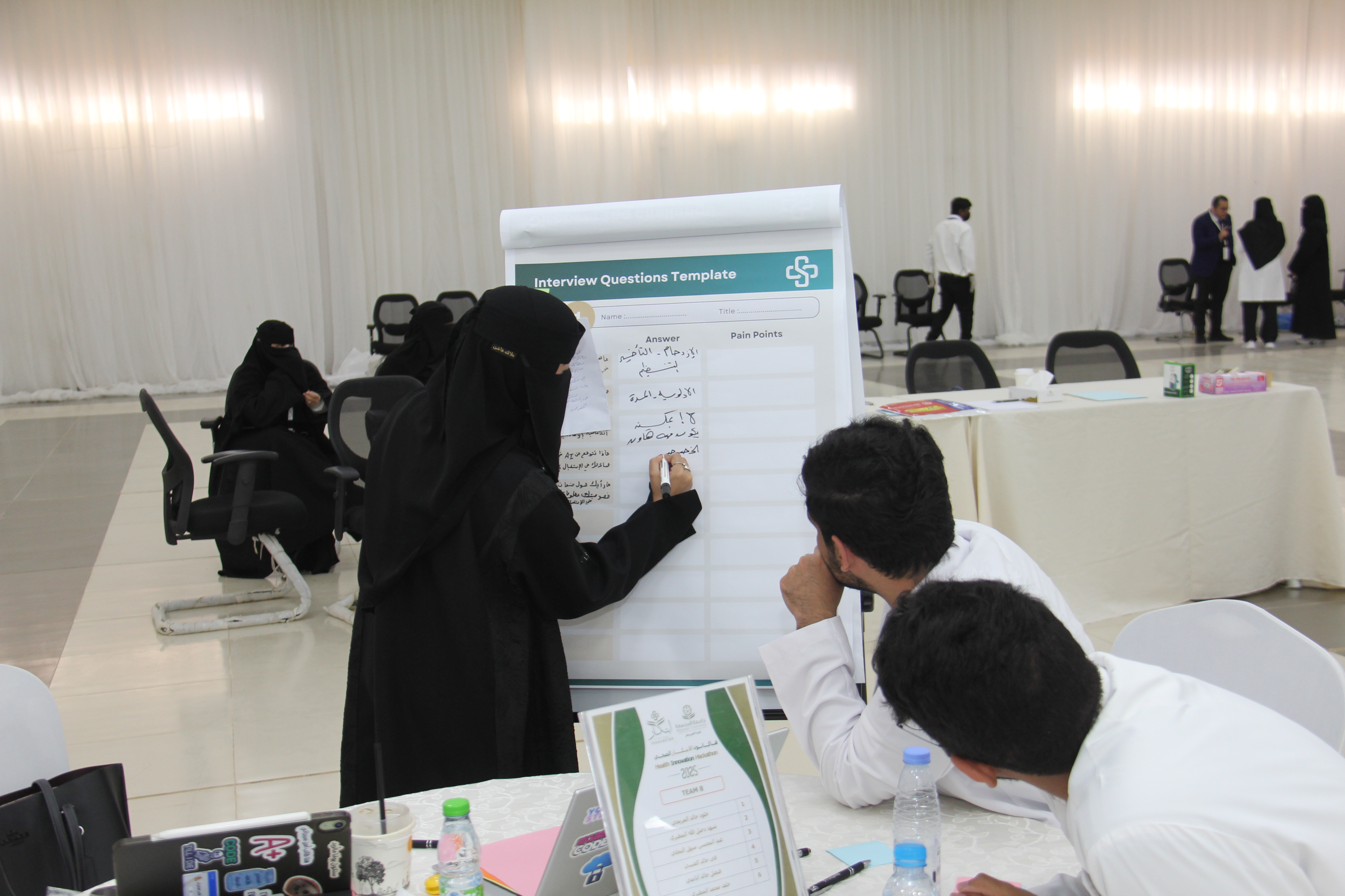 كلية التمريض تنظم هاكاثون الابتكار الصحي 2025