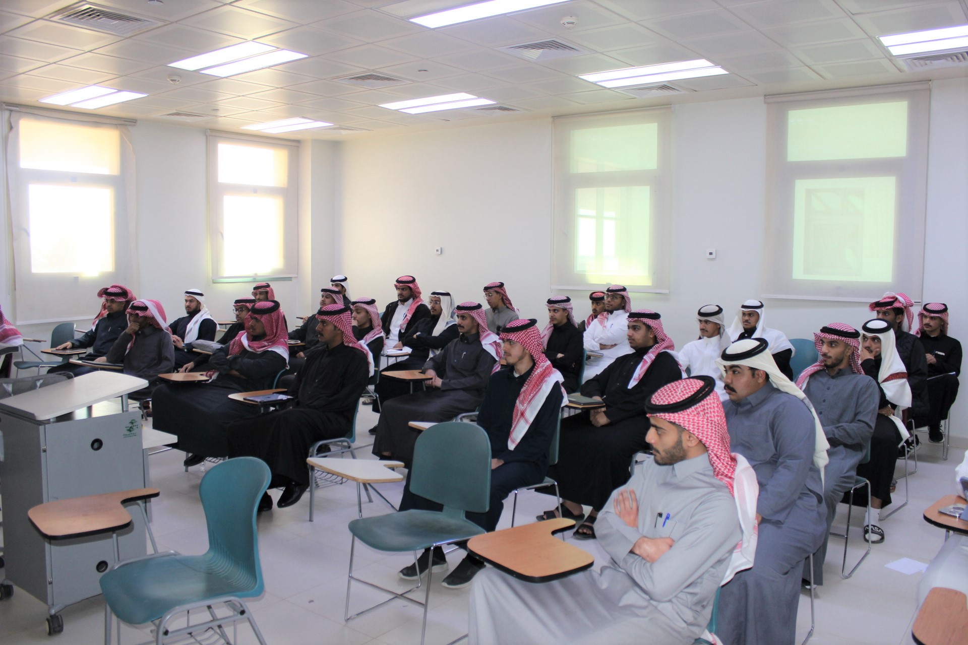 ملتقى التميز والإرشاد الأكاديمي