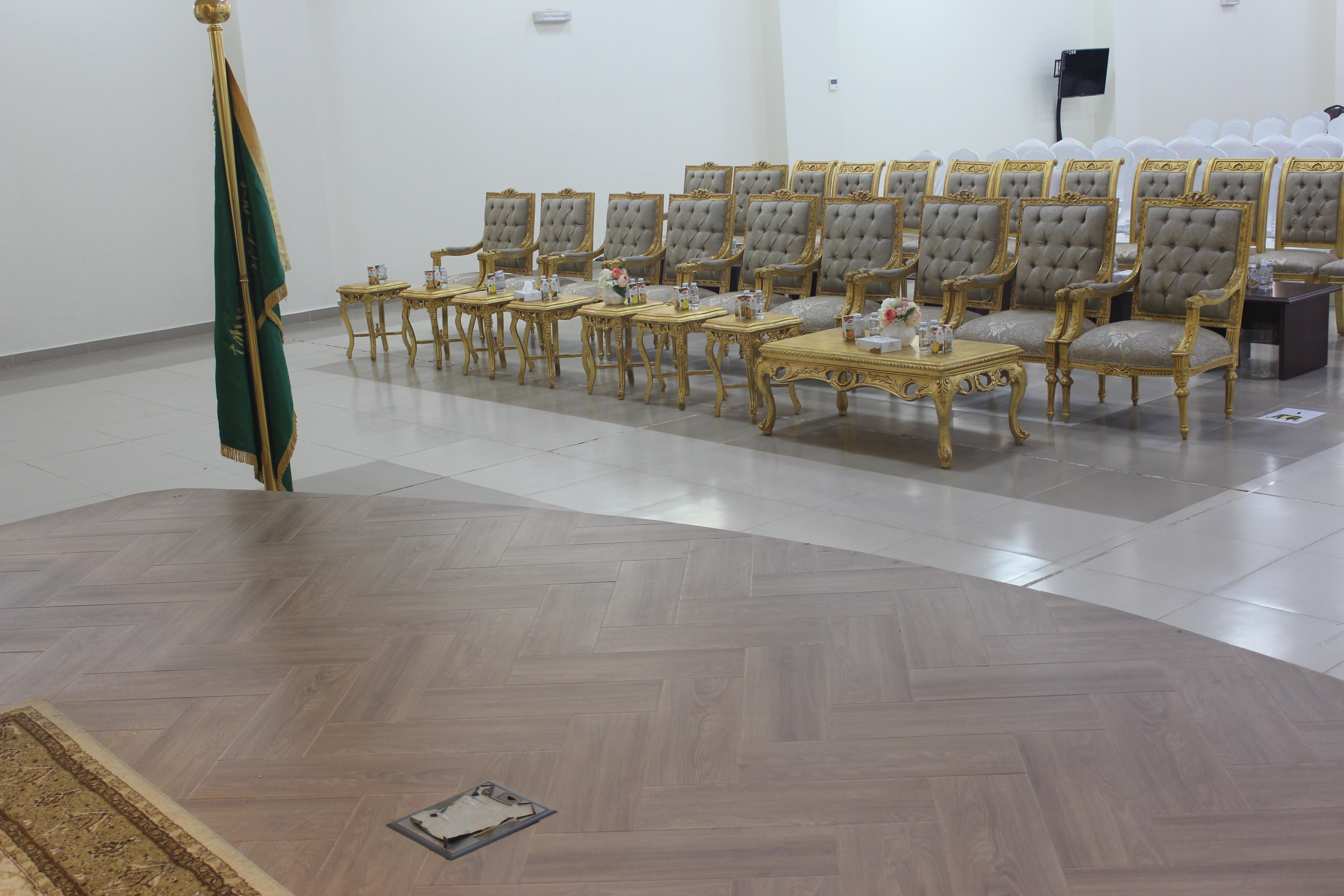 وكيلة كلية التمريض لشطر الطالبات تلتقي بطالبات السنة التحضيرية