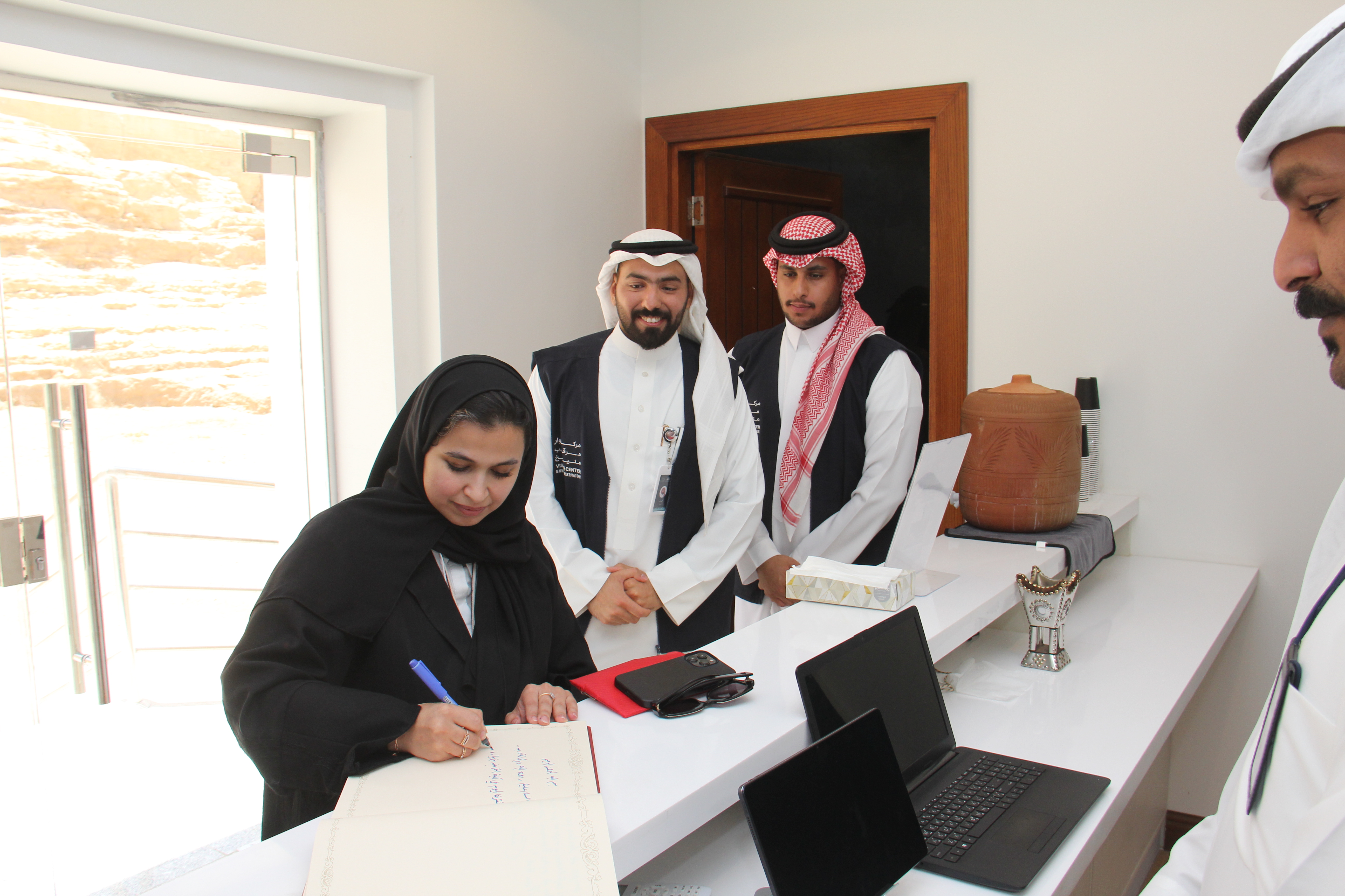 كلية التمريض تنظم فعاليات اليوم العالمي للتمريض