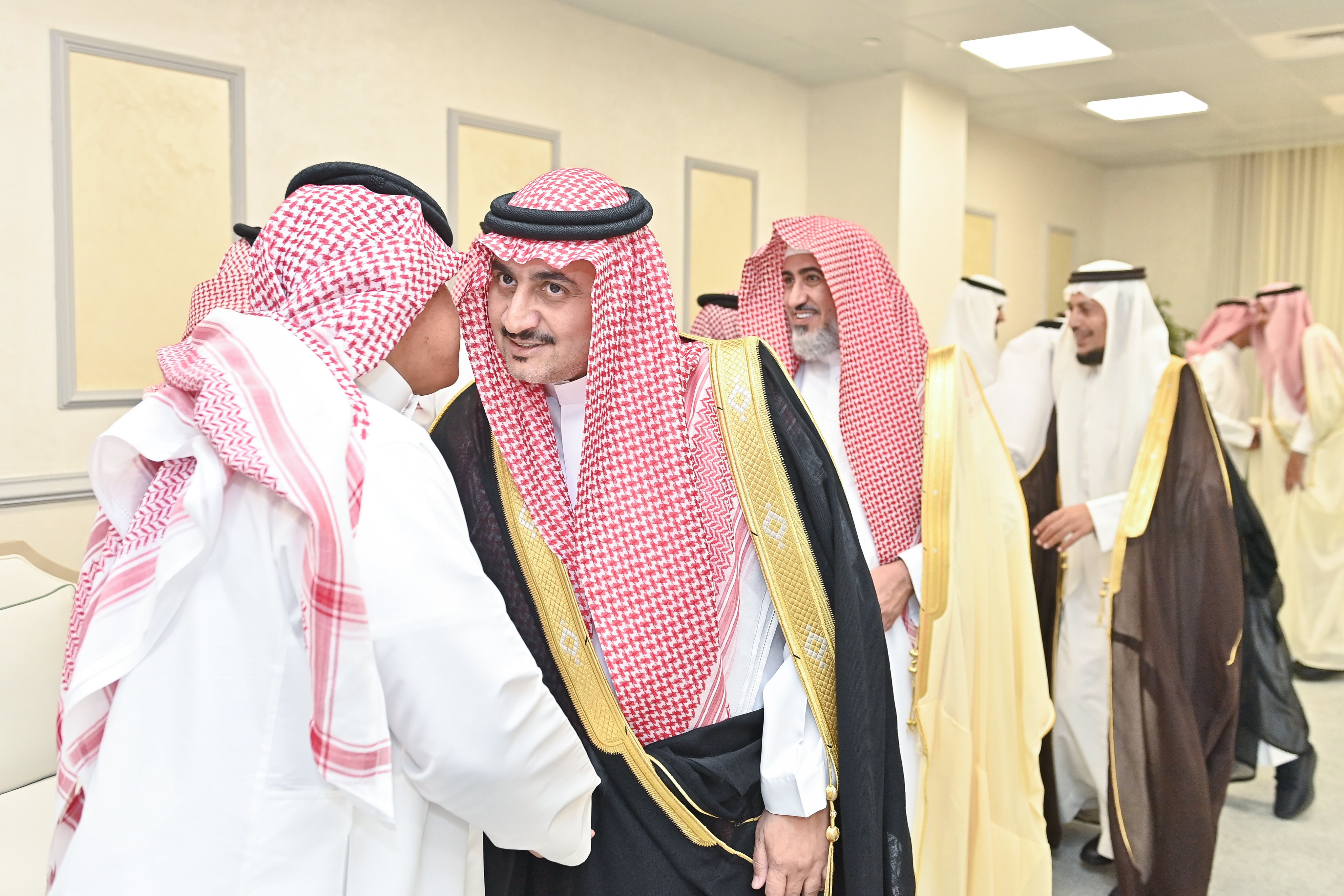 رئيس ⁧الجامعة⁩ أ.د. صالح بن عبدالله المزعل يستقبل منسوبي الج…