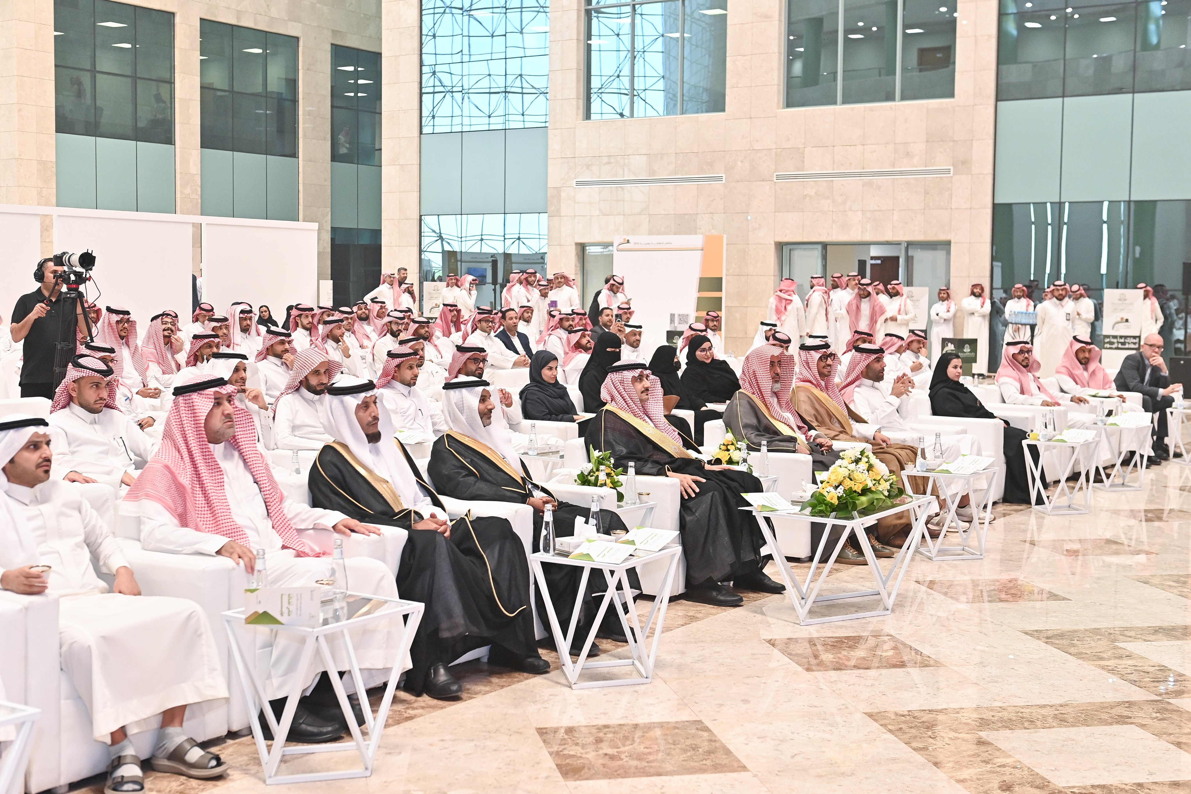 جامعة المجمعة تقيم " ملتقى انطلاقة مهنية 2025 "