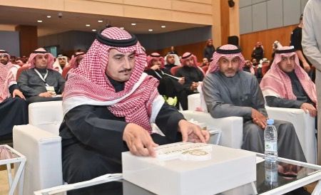 ⁠تدشين منصة الرسائل العلمية لطلبة الدراسات العليا