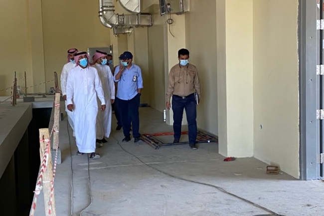 زيارة منسوبي الشركة السعودية للكهرباء لمحطة الجهد المتوسط