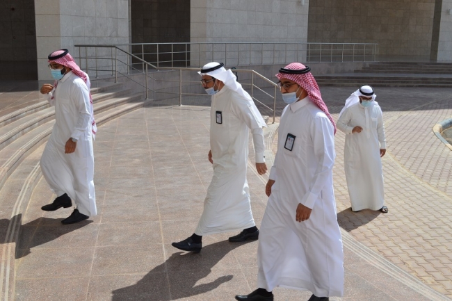 وفد جامعة القصيم