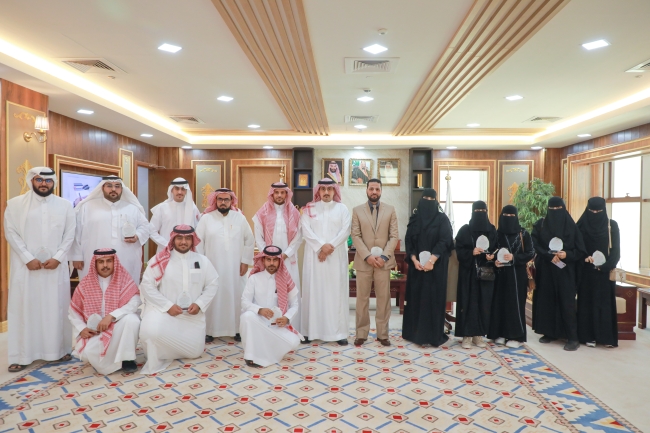 فريق من طلاب الجامعة يحقق مركزاً متقدماً في منافسة التحكيم التجاري في نسختها الدولية 