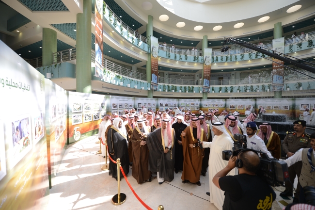 الجامعة تقيم برنامجاً خاصاً ضمن الحملة الوطنية الشاملة لتعزيز القيم الوطنية " وطننا أمانة "