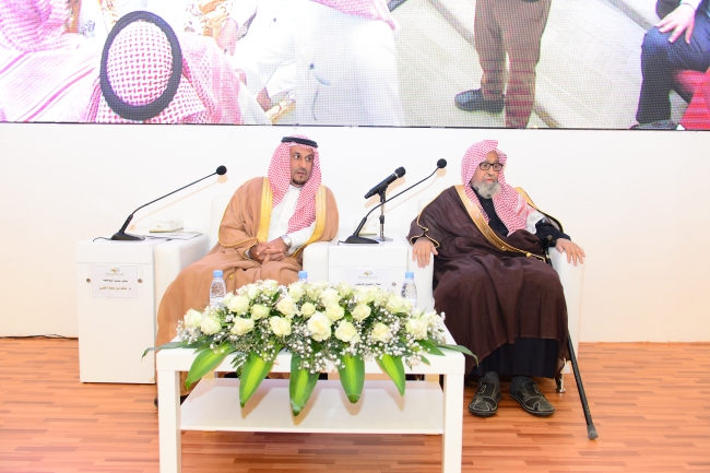 معالي الشيخ الدكتور صالح الفوزان يلقي محاضرة عن أهمية الأمن في حياة الأمم في الجامعة 