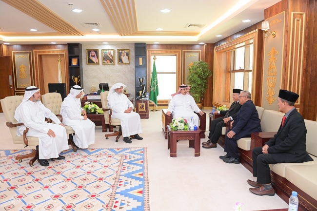 جامعة المجمعة 