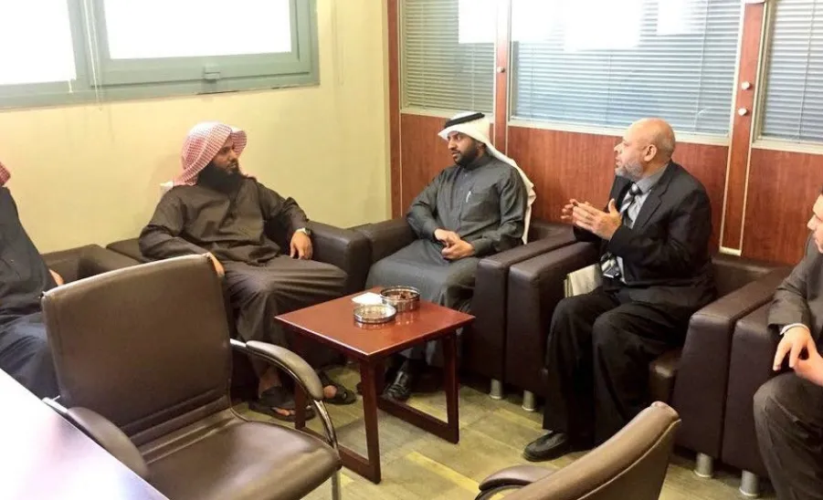 لجنة المراجعة الداخلية تراجع معايير ومحاكات الجودة ببرنامج الدراسات الإسلامية - 