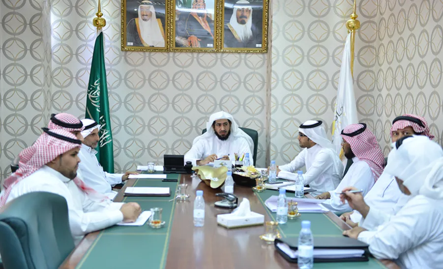HE The Vice Rector Follows up the Departments Work  Associated with the Rectorship -  