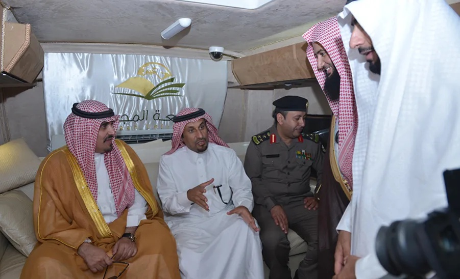 Vice Rector Welcome The University Rector and the Governor of Rumah during a Visit to the Mobile Training Bus  - 