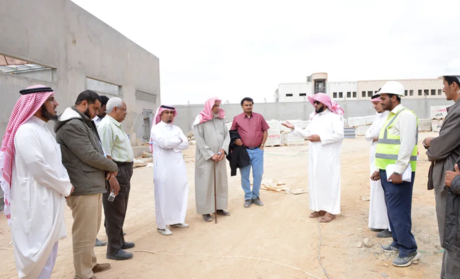 Within the Rectorship Constant Visits: HE Vice Rector Makes A Spotting Visit To The Urgent Buildings Projects In Haotat Sudair Province -  