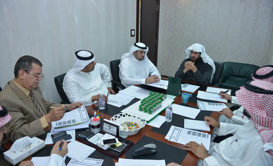 The Committee of Preparing the University Annual Reports Holds its First Meeting - 