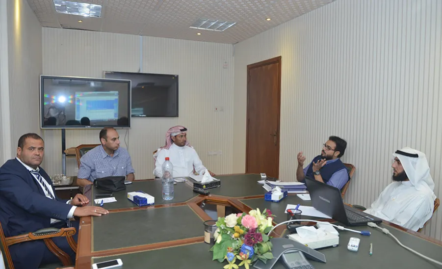 Deanship of Electronic and Distance Learning Reviews the Informatics Skills E-Training Program.  -  