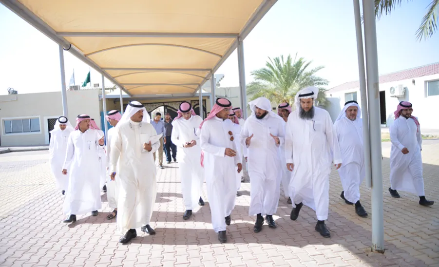 HE the Vice Rector Examines the College of Applied Medical Sciences Building for Female Students  - 