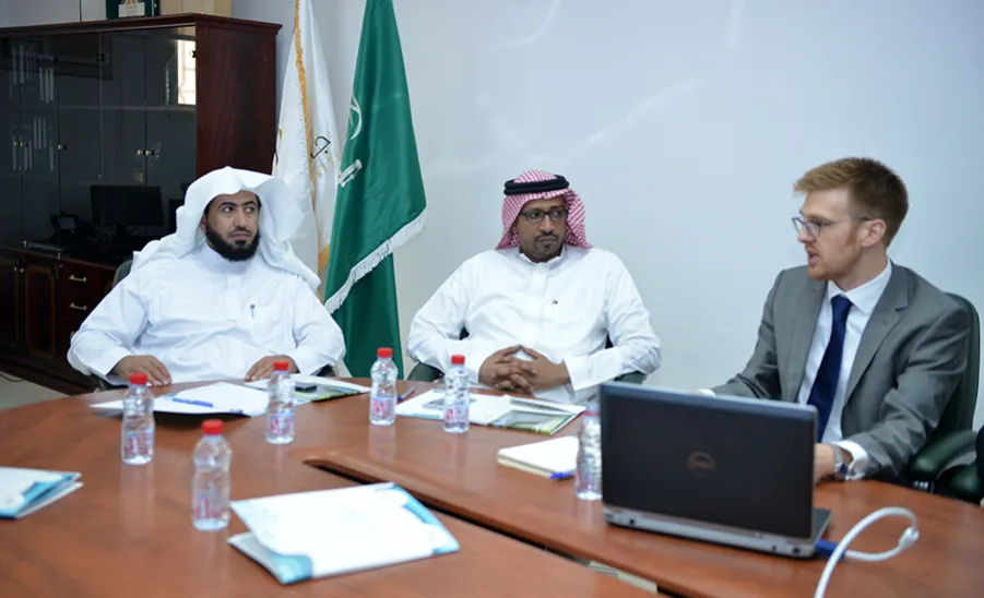 The Deanship of E-learning and Distance Learning Starts the First Stages of the Electronic Tests Project -  