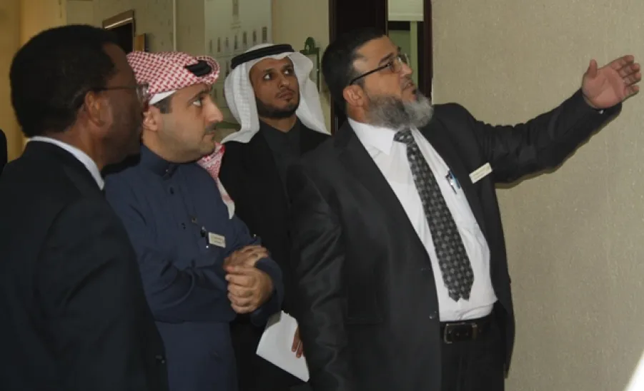 كلية الهندسة تستقبل فريق الاعتماد الأكاديمي للهندسة والتكنولوجيا العالمي "ABET" - 