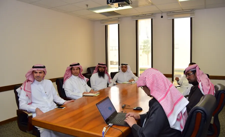 The Vice-Rector Rector for Graduate Studies and Scientific Research visits heads a delegation to visit King Abdulaziz City for Science and Technology(KACST). - 