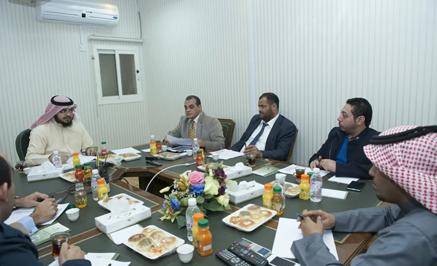 The Deanship of e-learning sets a workshop to develop training programs - 