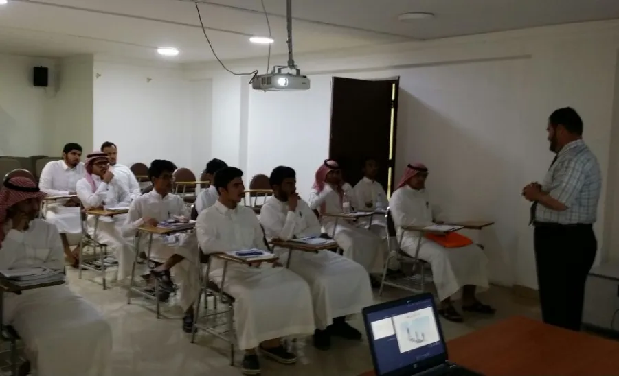 كلية الهندسة تقيم محاضرة بعنوان "ركائز النجاح في سوق العمل" - 