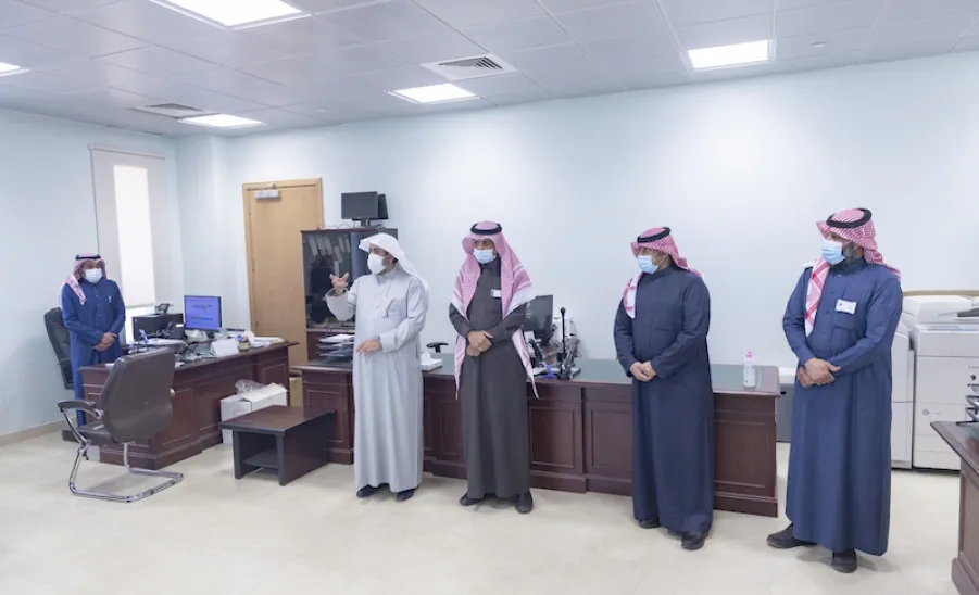 وكيل الجامعة يزور الإدارة العامة للشؤون الإدارية والمالية -  وكيل الجامعة يزور الإدارة العامة للشؤون الإدارية والمالية
