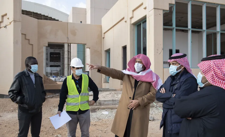 وكيل الجامعة يقوم بجولاتٍ تفقديةٍ لمشاريع المدينة الجامعية بالمجمعة - وكيل الجامعة يقوم بجولاتٍ تفقديةٍ لمشاريع المدينة الجامعية بالمجمعة